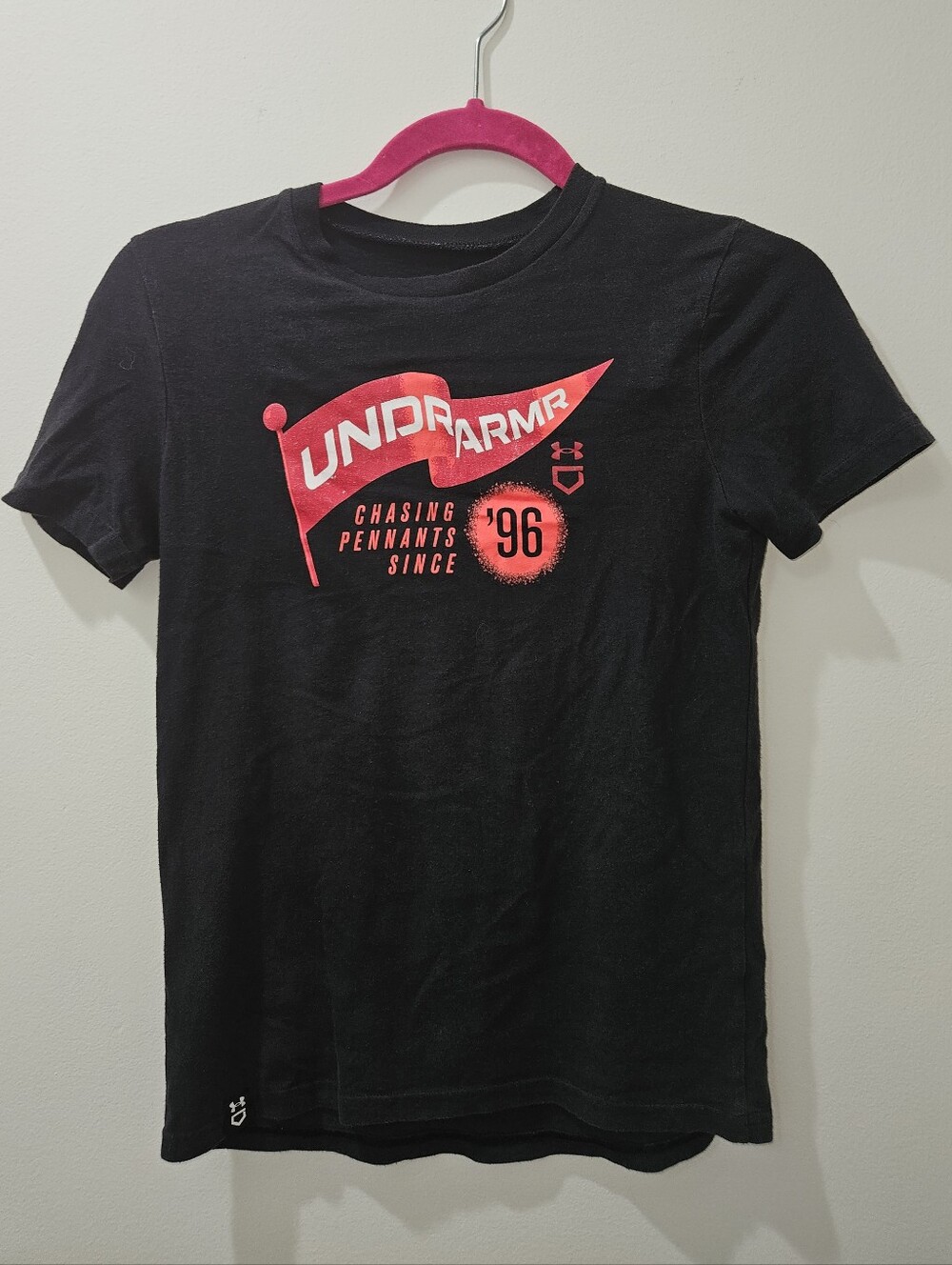 Under Armour Boys Shirt, Size YMD, Good Condition, See Pictures